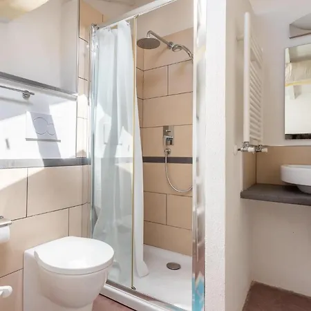 3 Bedroom Beautiful In בית נופש Milis